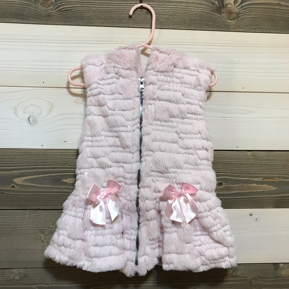Little Lass ⚜️ Pink Hooded Furry Sequin Vest